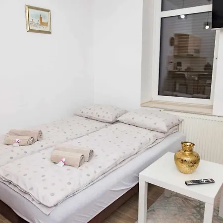 Charm Apartment-chatedral-top Location Appartement Sarajevo